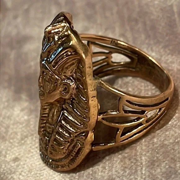 Vintage Bronze King Tut Egyptian Ring size 7.5 by Sajen - Picture 4 of 9